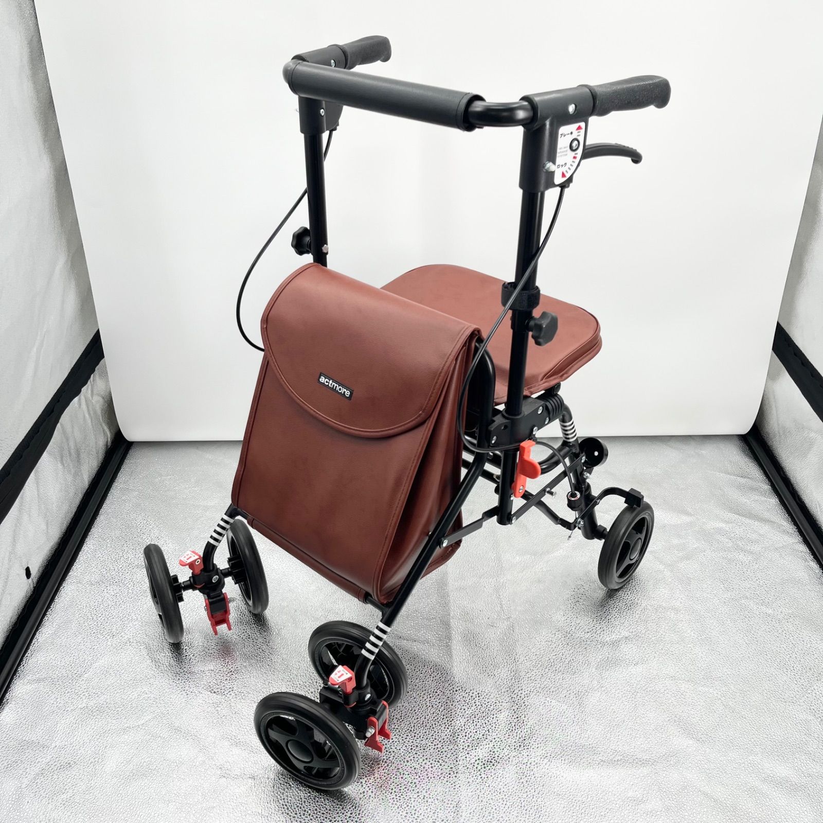 目立った傷や汚れなし☆actmore アクトモア ファイン Mサイズ シルバー