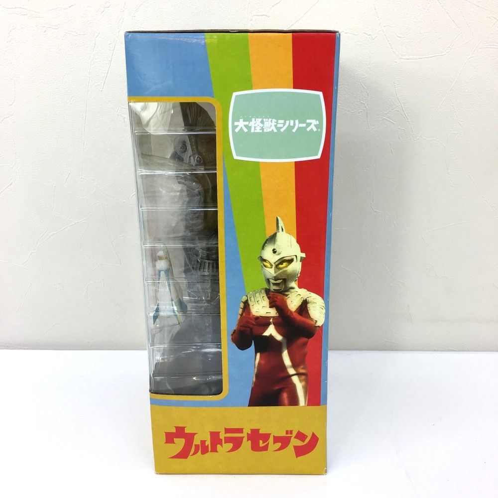円谷プロ