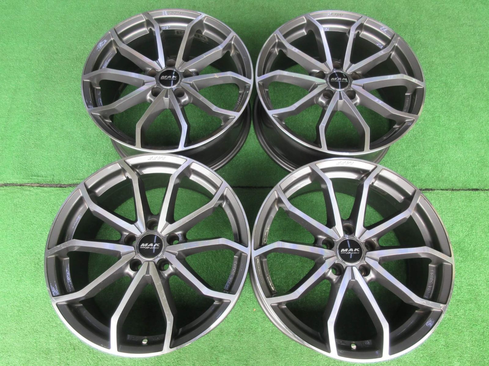 阿部商会 レーベFF 8J-18 5H112 +40 アウディQ3、Q5用中古