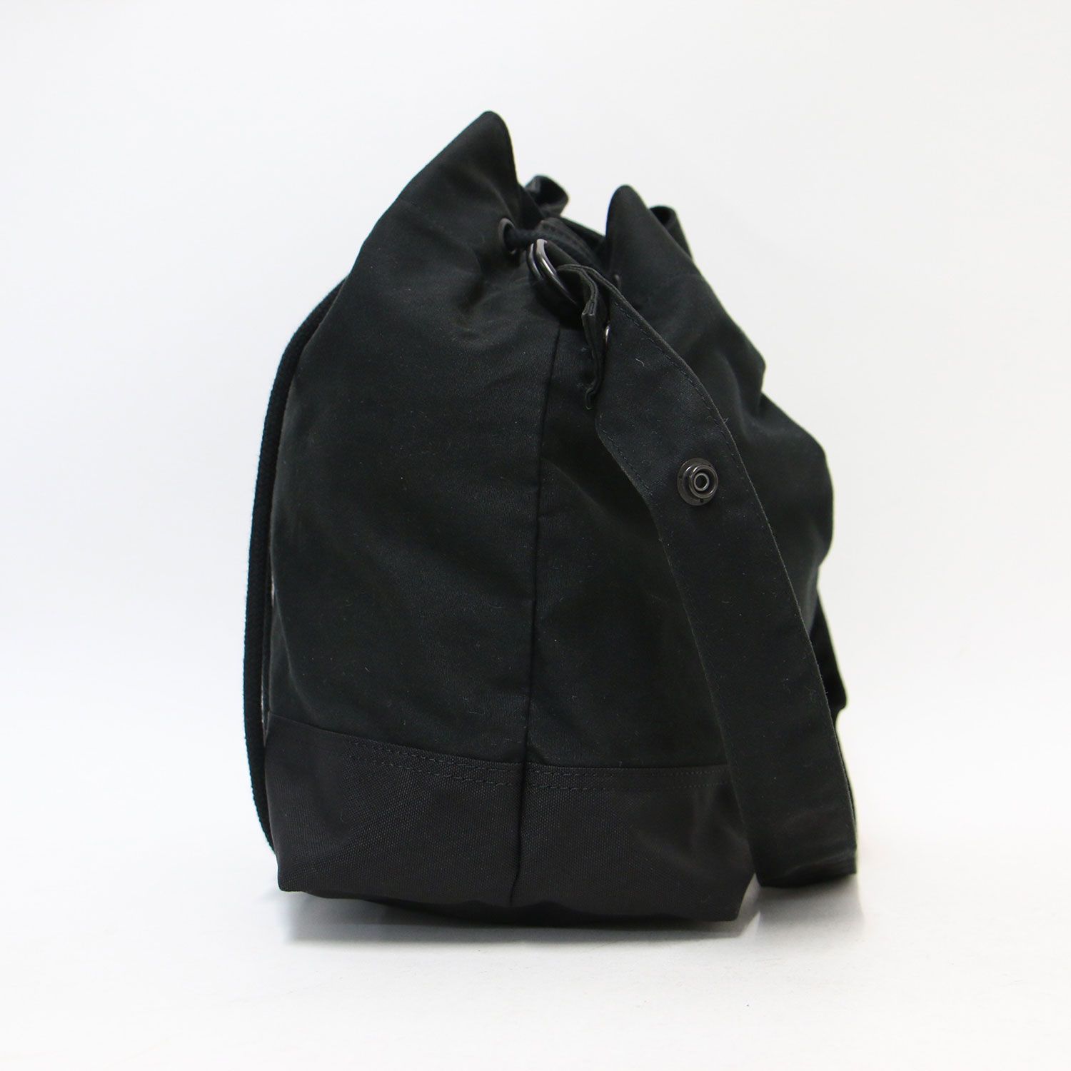 MARGARET HOWELL 巾着型ショルダーバッグ