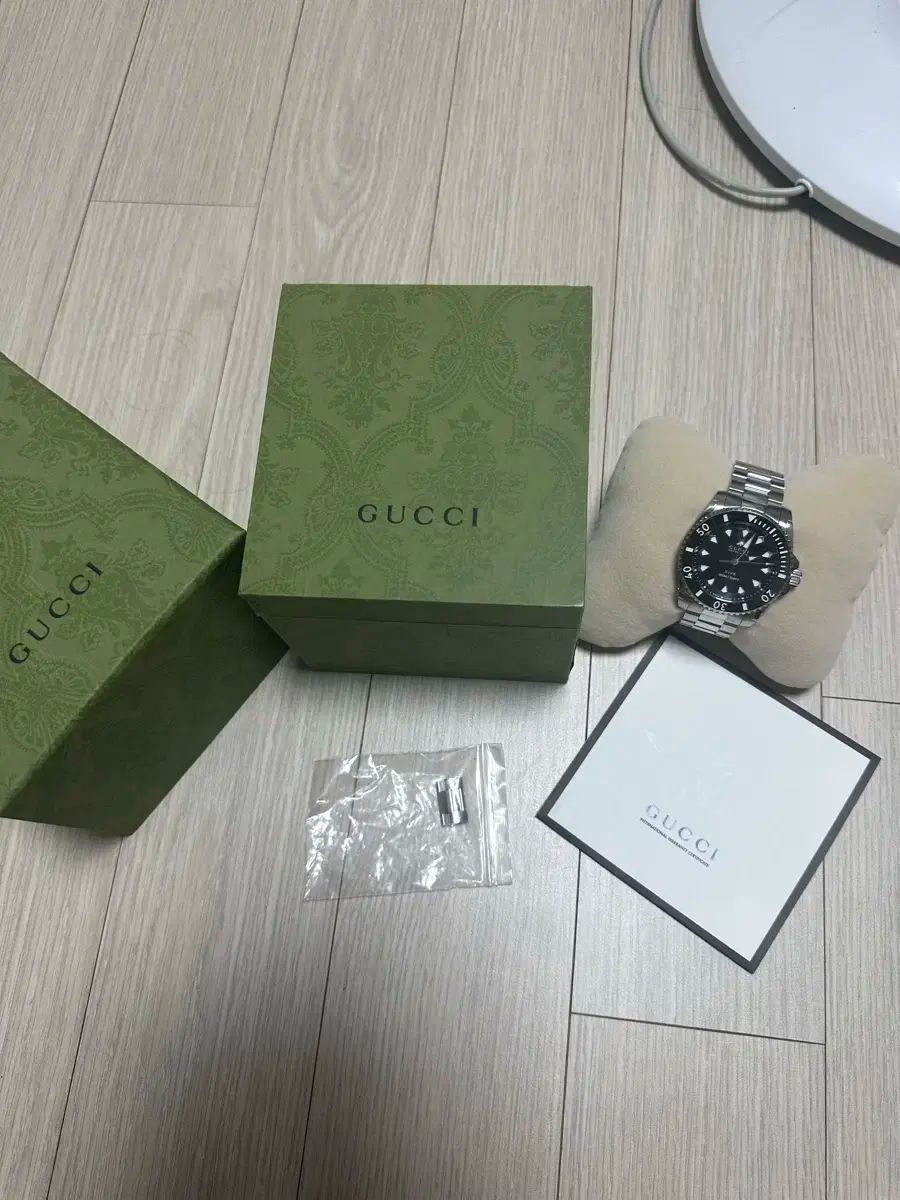 GUCCI グッチ ダイブ オートマティック 時計 ベストコンディション