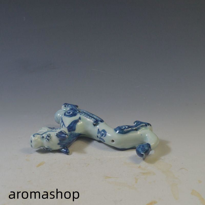 景徳鎮 陶磁器 青花龍王筆架 書道具 文房具 現代工芸品 美術品 置物 景徳鎮 陶磁器 青花龍王筆架 書道具 文房具 現代工芸品 美術品