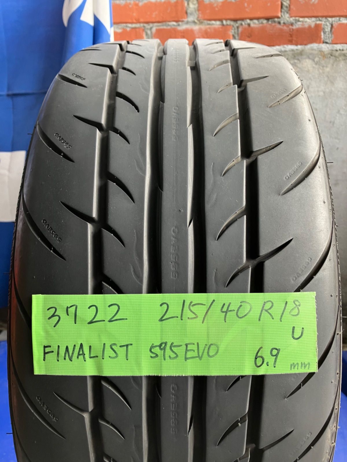 送料込み］ 215/40R18 ファイナリスト FINALIST 595 EVO 中古タイヤ1本 