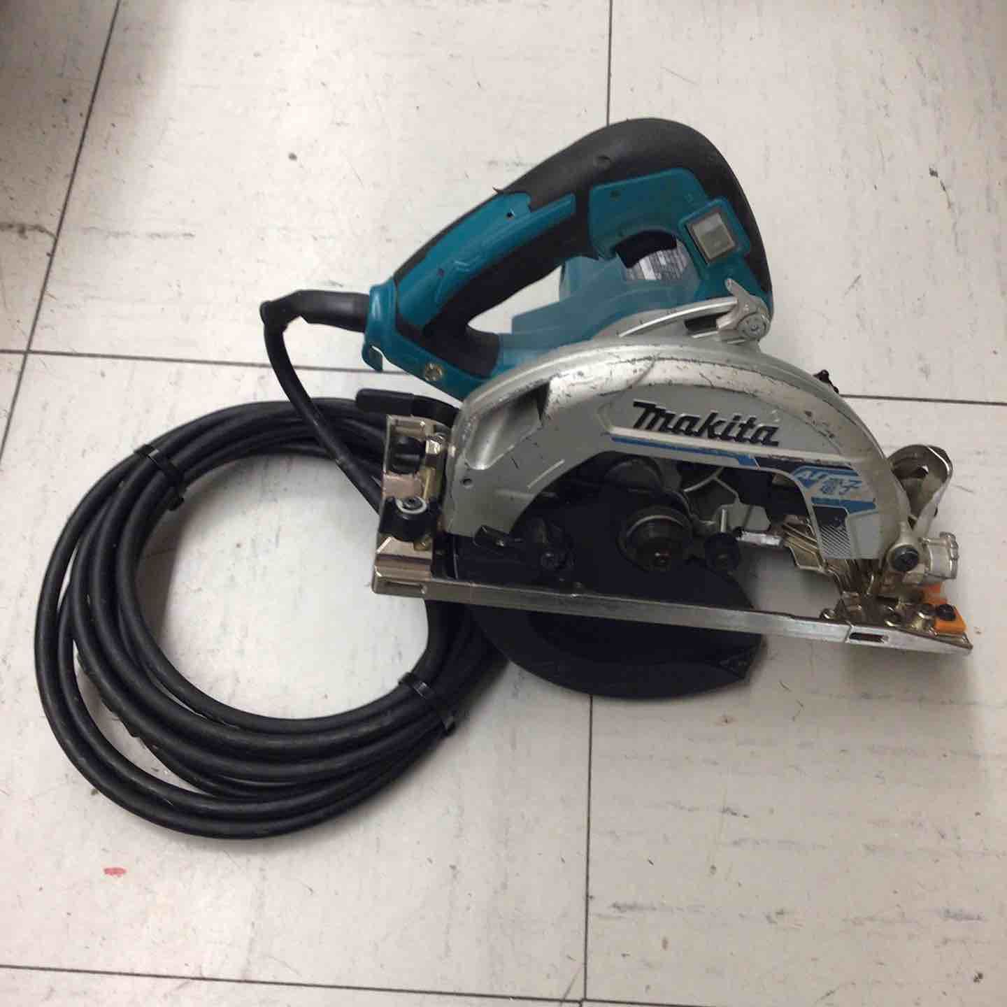 【中古品】 マキタ/makita 造作用精密丸のこ HS6402 【鴻巣店】
