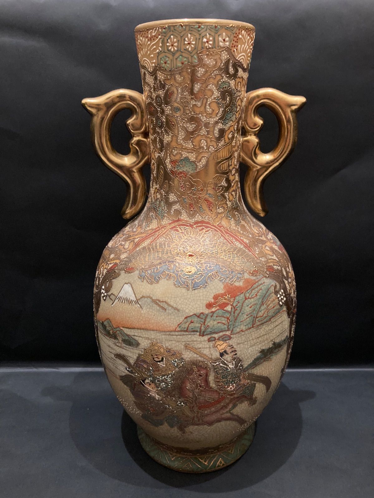 薩摩焼 武将図 花瓶 金彩 色絵 青粒 錦襴手 古美術 骨董 工芸 レア商品