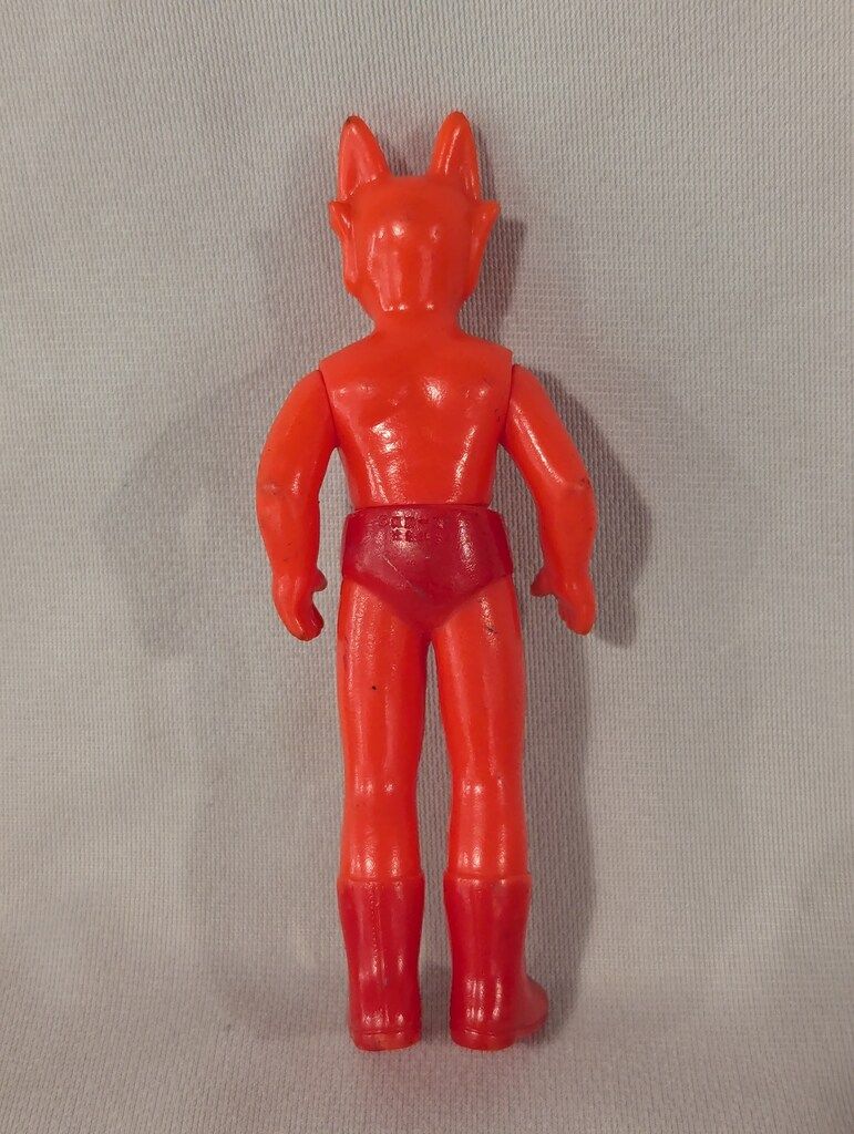 新品未開封メディコムトイ 中嶋製作所 タイガーマスク ザレッド