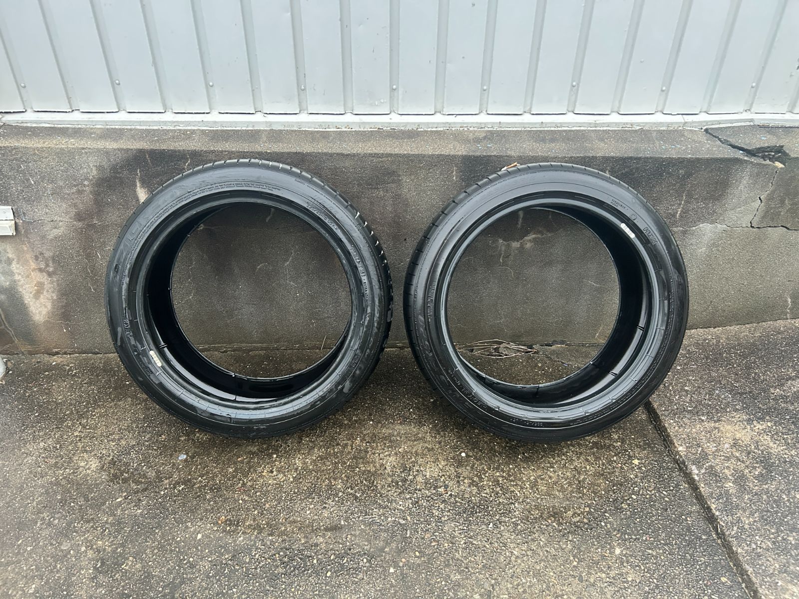 ファルケン Falken AZENIS FK520 225|45ZR18 95Y 二本セット ♥