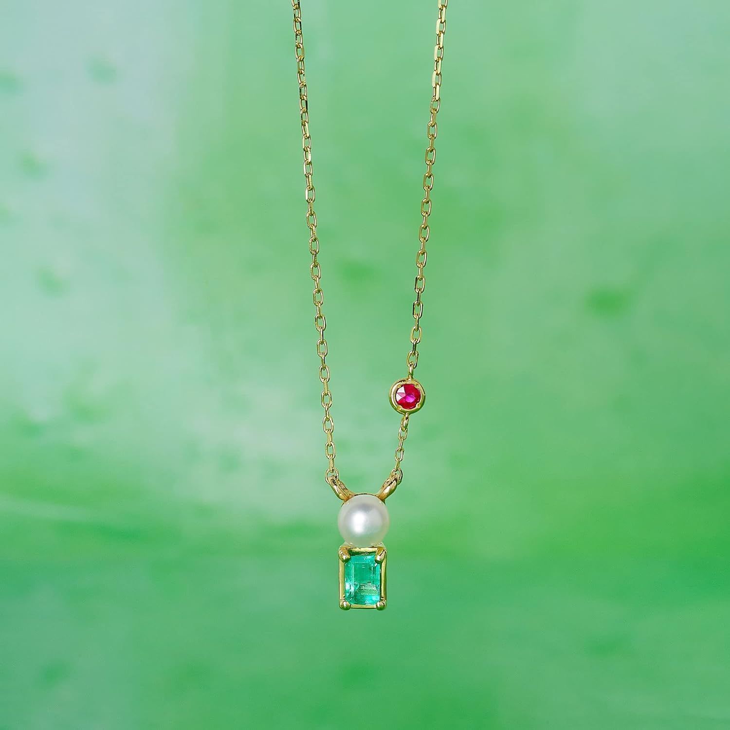 ヴァンドーム青山 エメラルド ネックレス VAヴァンドーム青山 VA