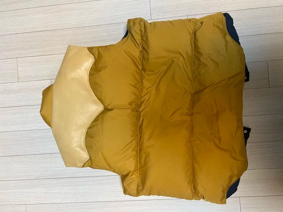 kazusa matsuyama アート 花井祐介 kyne 原画 松山しげき Kaws 花井