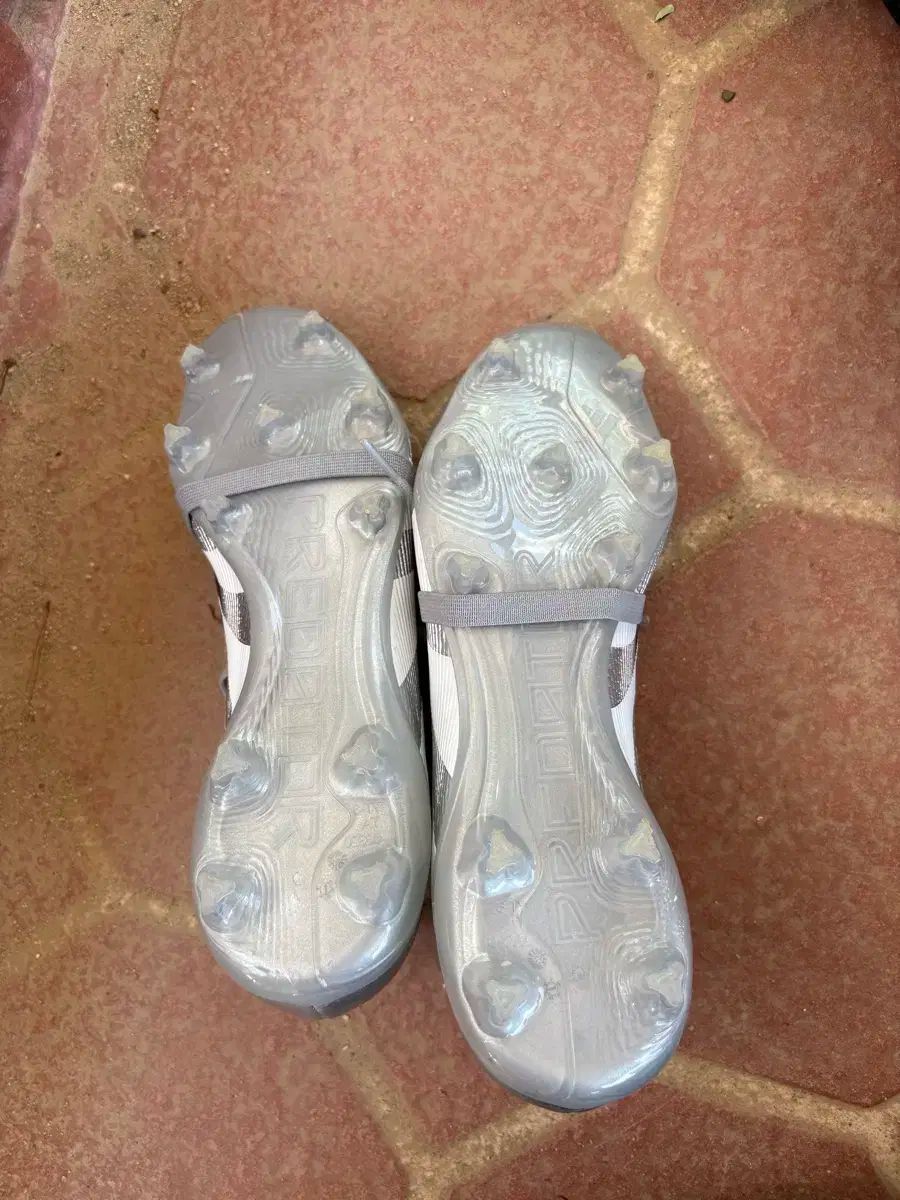 adidas(アディダス) プレデター トング アディダス 25 プレデター