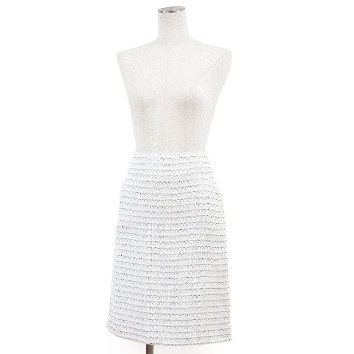 CHANEL シャネル スカート ツイード 05C P24927 COCOマーク ロゴ チャーム コットン × リネン ボトムス レディース サイズ 38 アイボリー サックスブルー フランス製 カール ラガーフェルド期