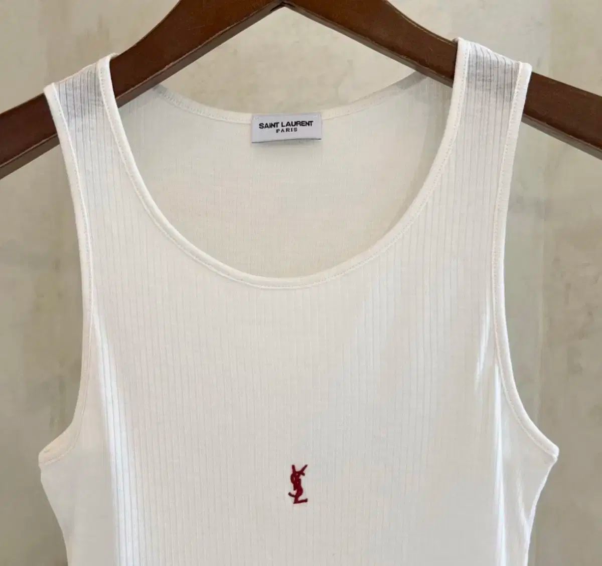 カサンドラTシャツ（ピケ） | Saint Laurent サンローラン | YSL JP
