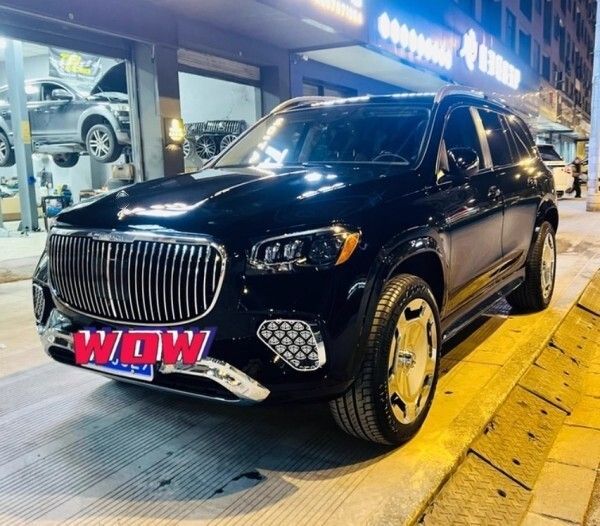 外装ガーニッシュ