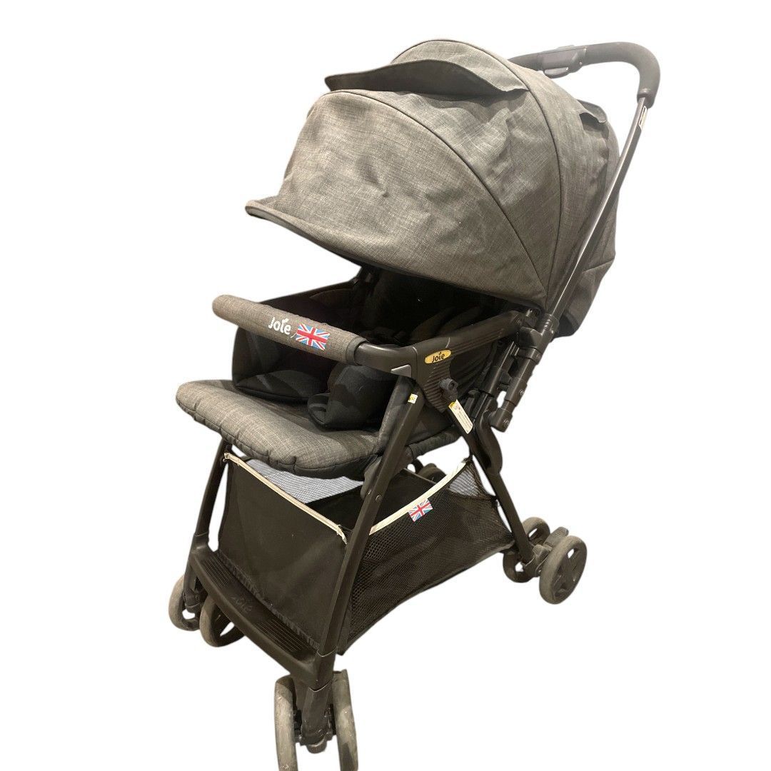 K*b様 Joie Signature ベビーカー グレー Joie signature ベビーカー ダークグレー 美品 Joie B型ベビーカー