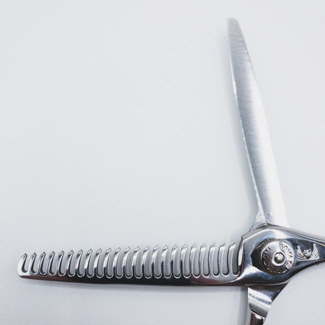 ナルトシザーズ ナルトシザーNARUTO SCISSORS】四梳きヘネシー