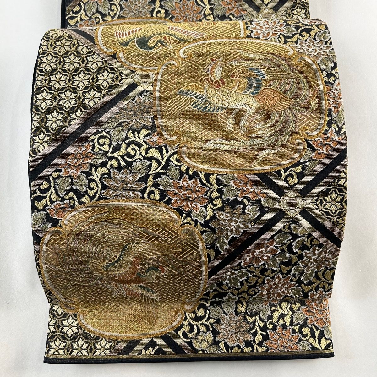 袋帯 美品 名品 東照宮鳳凰格天井 鳳凰 格天井 金糸 箔 墨色 六