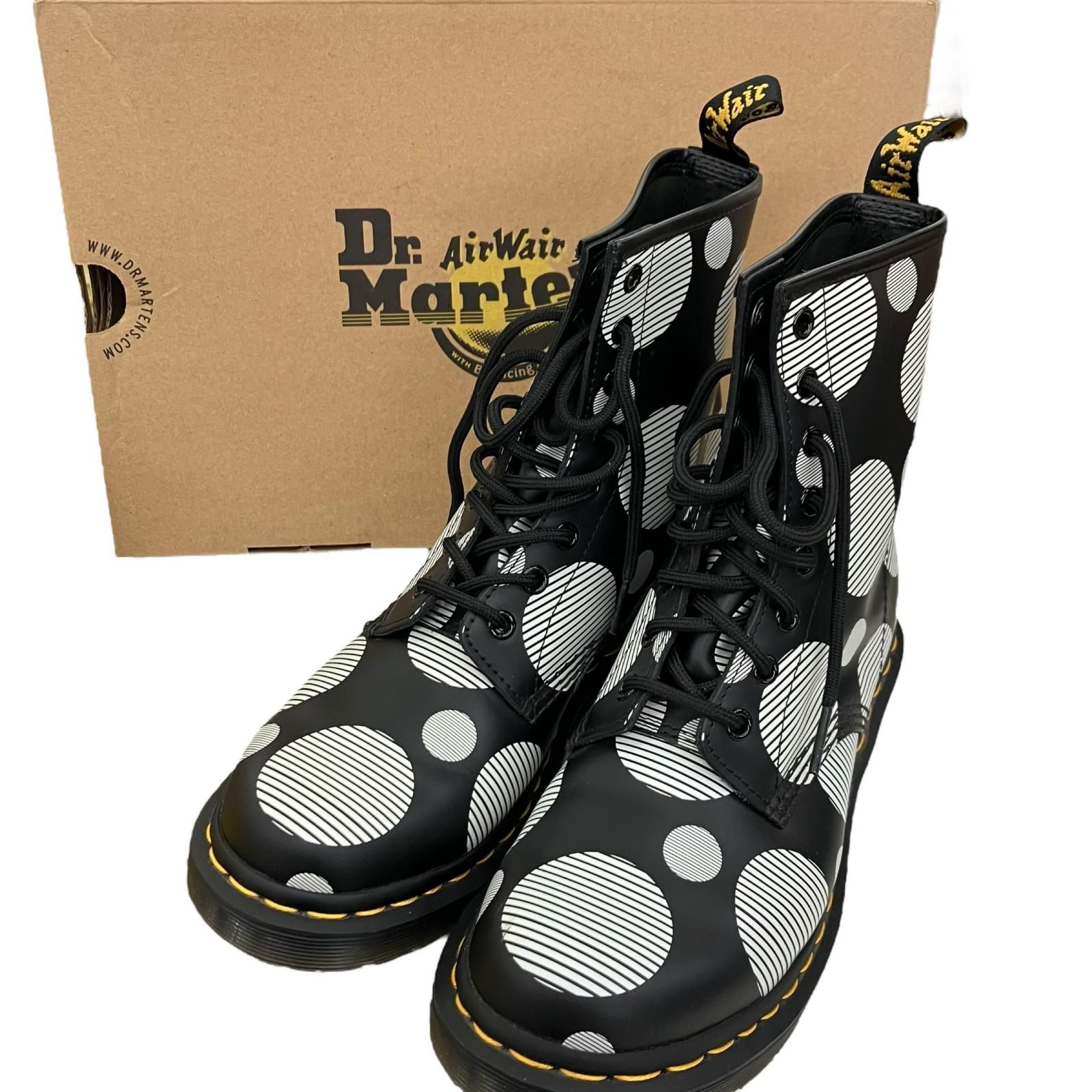 186000 Dr.Martens ドクターマーチン ブーツ ポルカドット 26876 25 黒