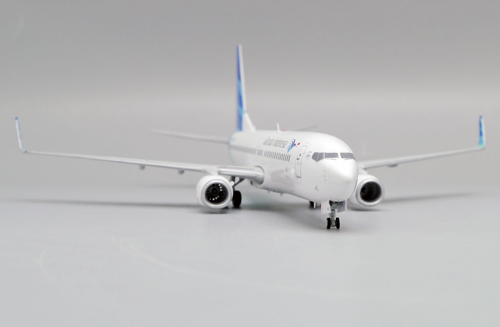 ガルーダインドネシア航空 737-800 PK-GMZ 1/200 【公式通販】
