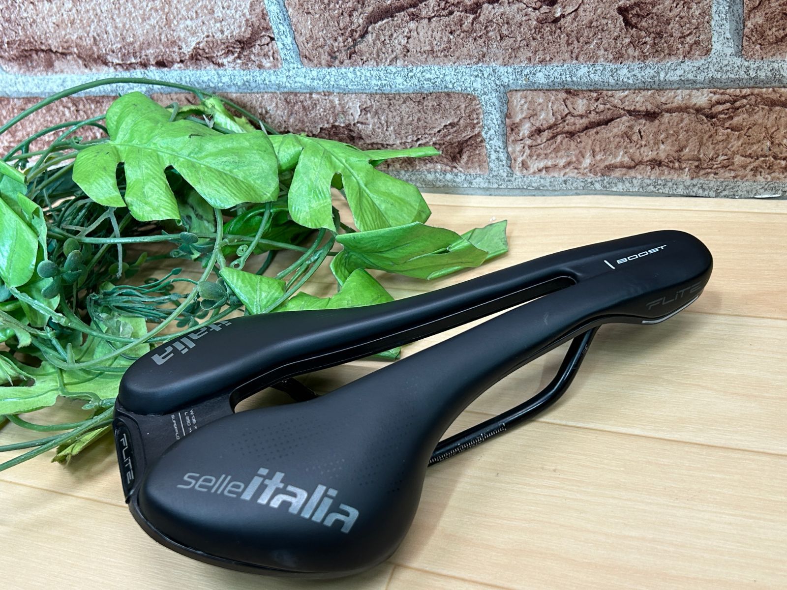 セライタリア FLITE Boost TM SuperFlow 135mm selle-ITALIA ( セラ