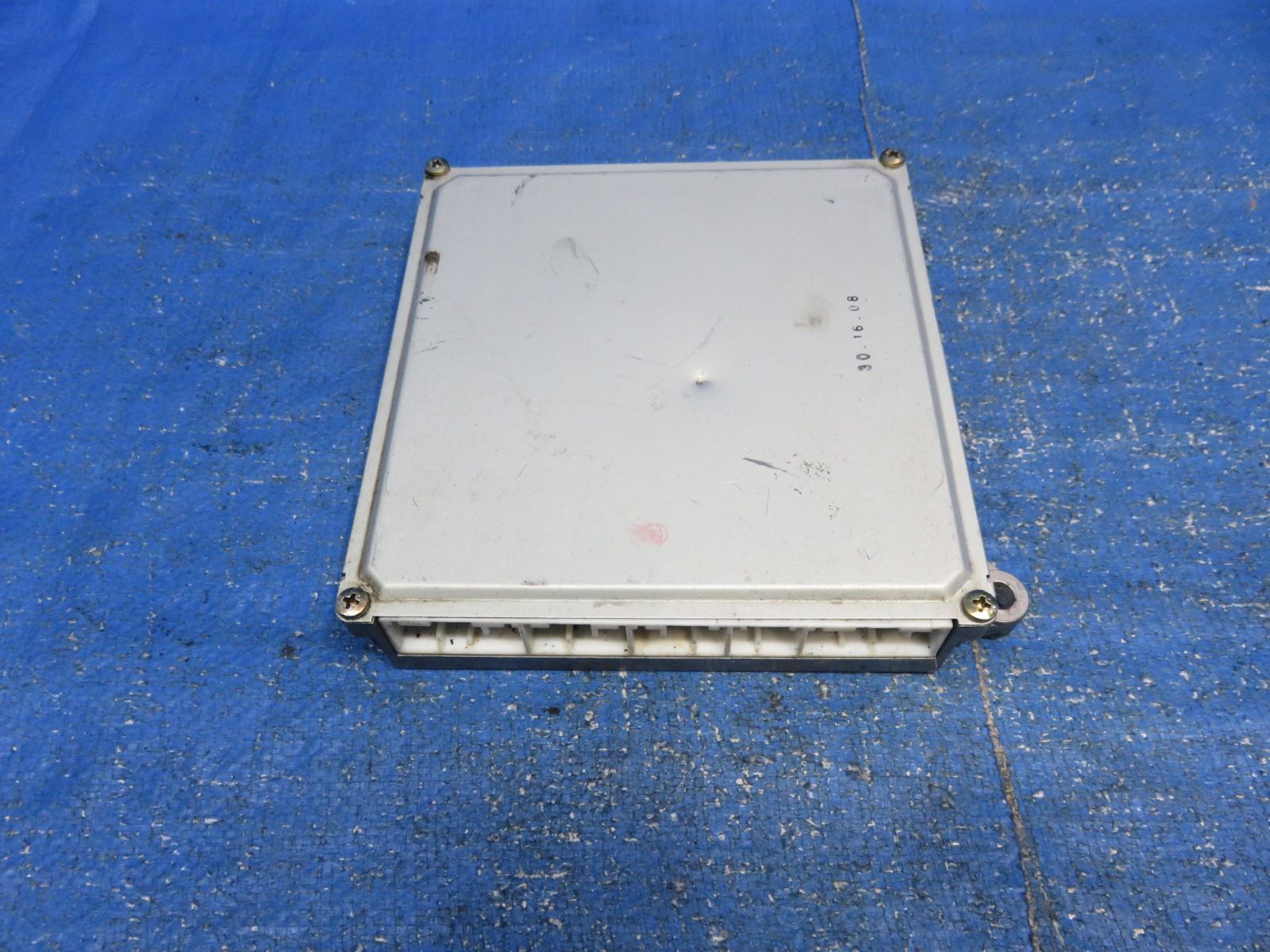 LA6981 ホンダ ステップワゴン RF8 エンジンコンピュータ エンジンコントロールユニット 純正 37820-PNC-J72 RF7 稼働車外し