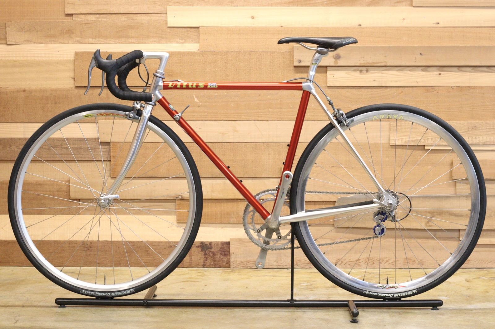 ゆりさん専用ロードバイクシマノ600 取りにこられる方限定。 ゆりさん専用ロードバイクシマノ600 取りにこられる方限定