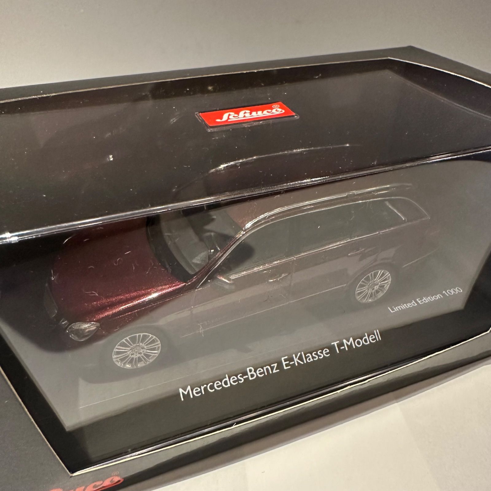 Mercedes-Benz E-Klasse T-Modell Avantgarde rot Art