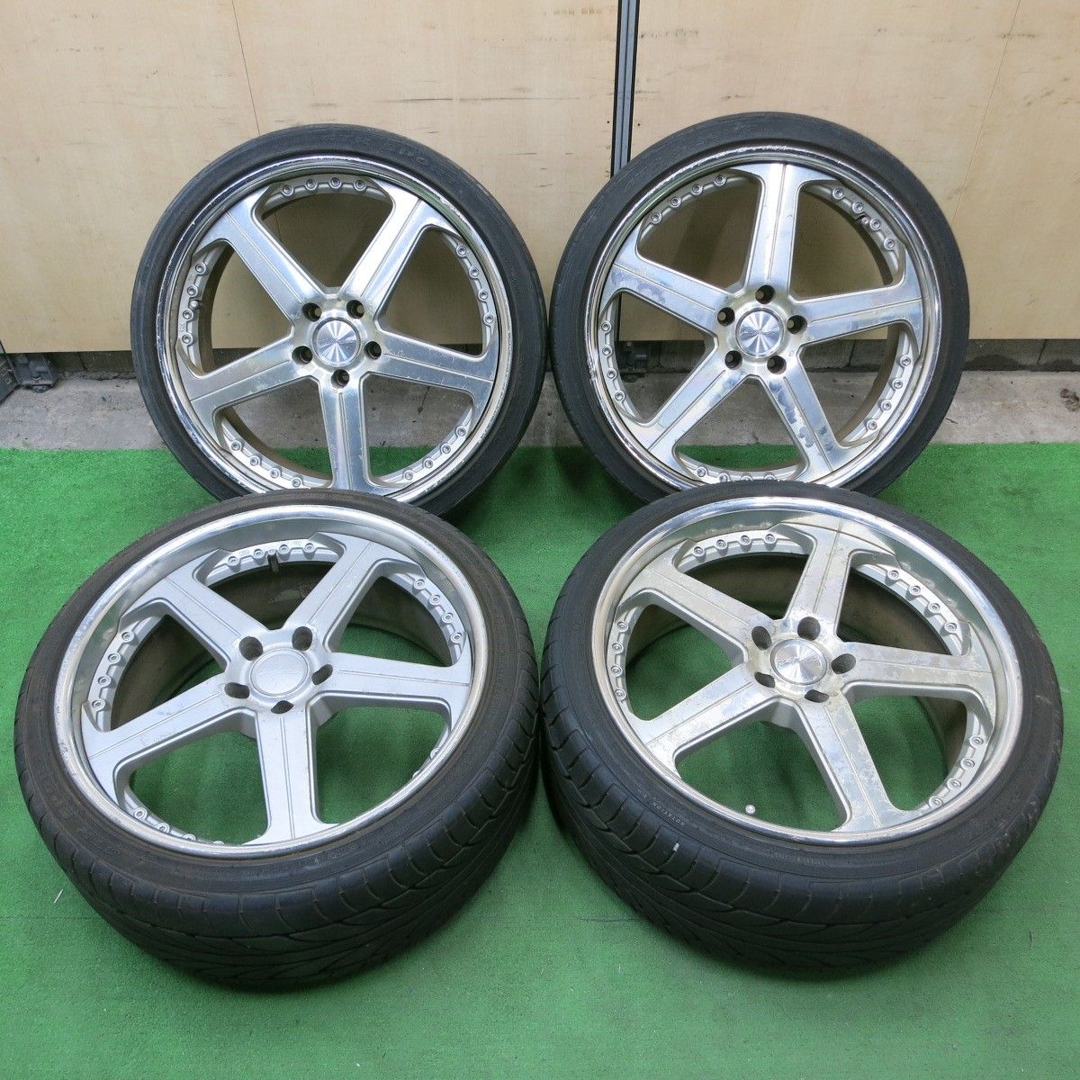 送料無料] バリ溝！9.5分☆TRAFFICSTAR RTS 225/35R20 245/35R20 ATR