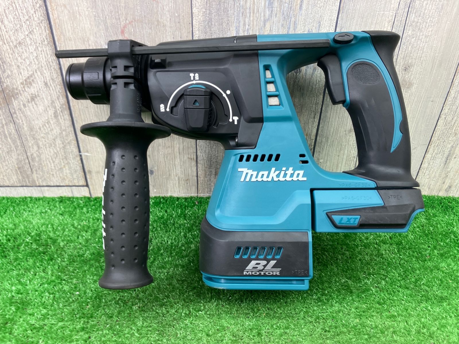 送料含む Aランク マキタ makita コードレスハンマドリル HR244DZK アクトツール富山店 L