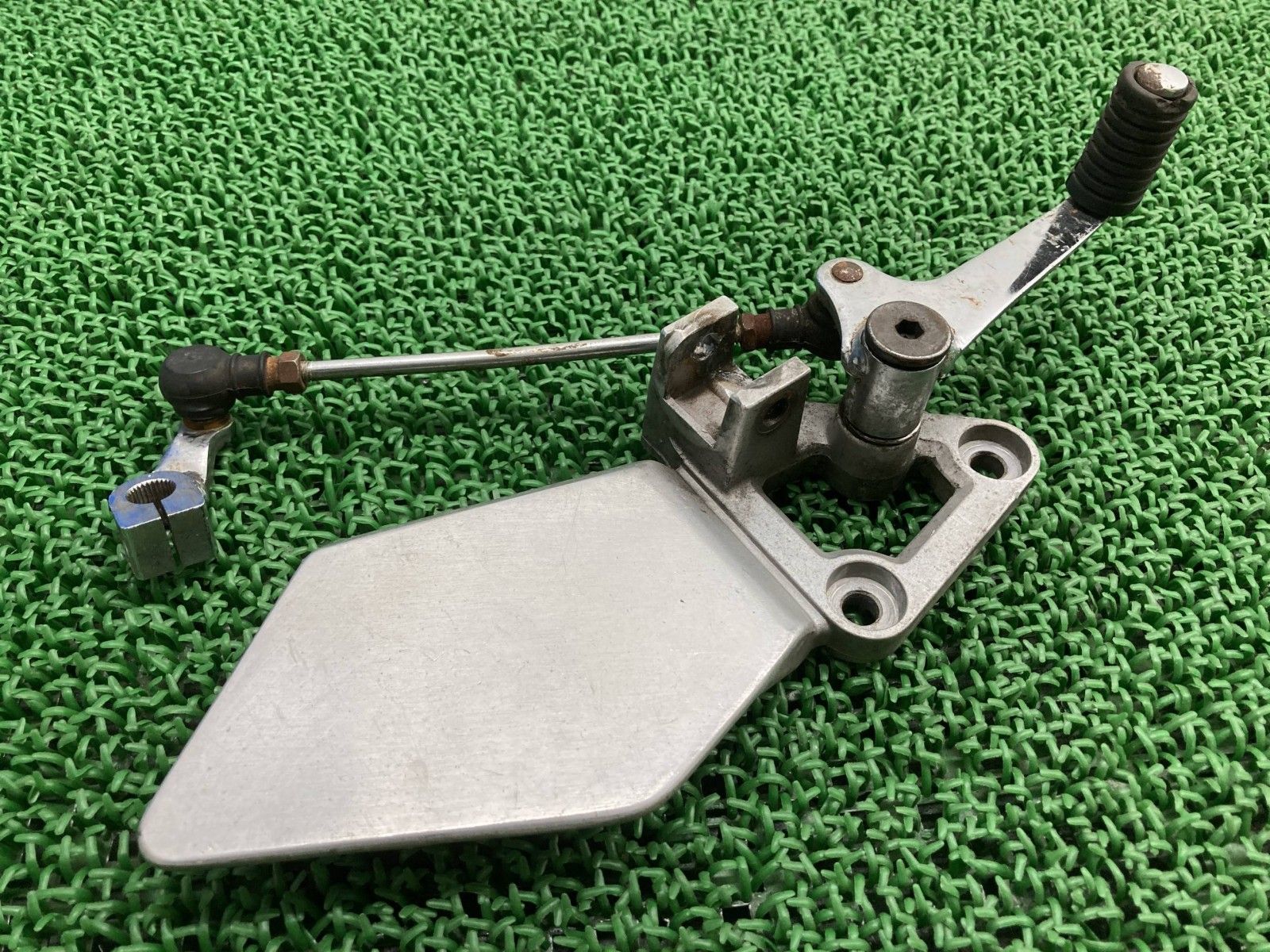 ジェイド ステップ 左 KAF ホンダ 純正 バイク 部品 MC23 JADE シフトペダル シフトロッド 曲がり無し 車検 Genuine Lw