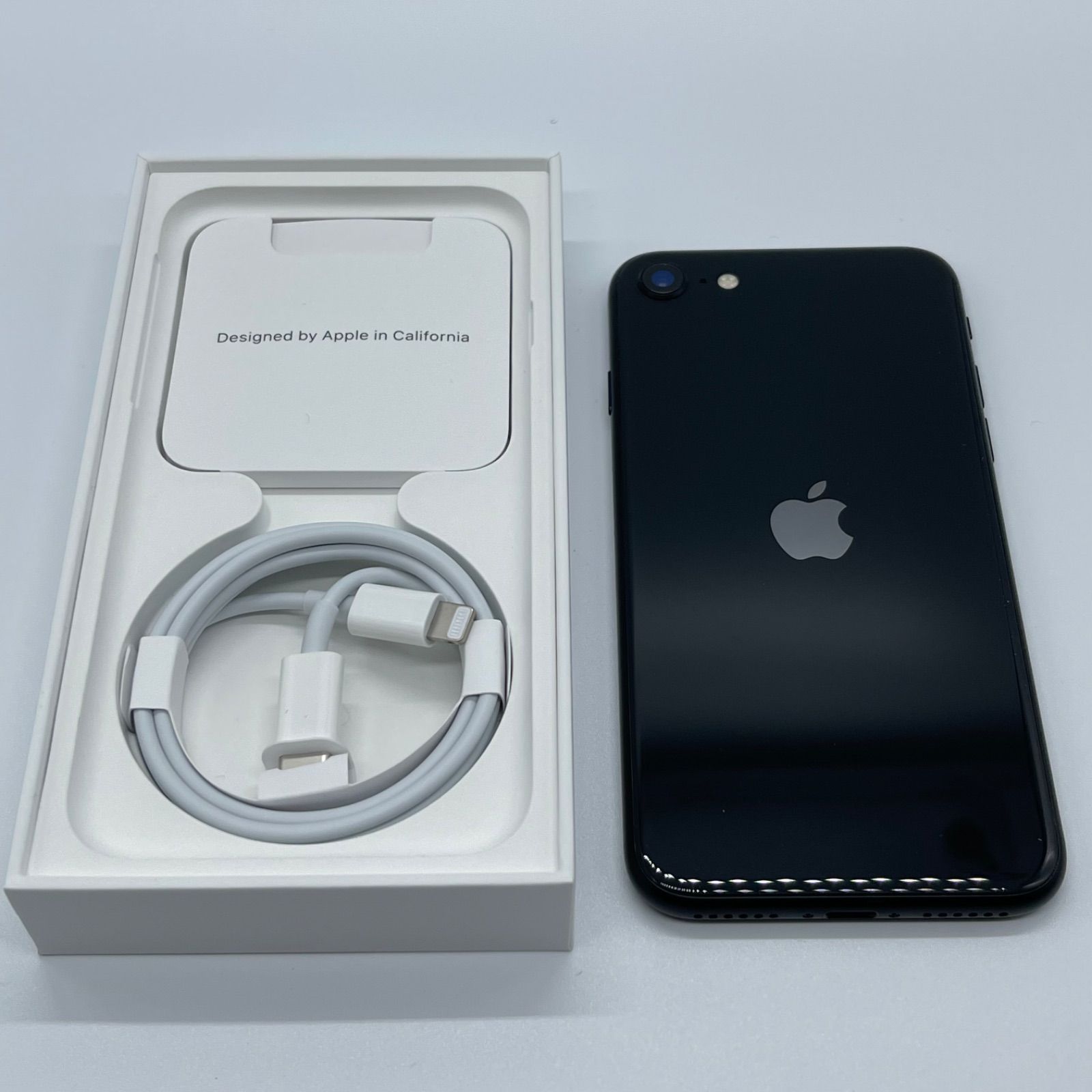 美品】iPhone SE2(第2世代) 128GB ブラック - メルカリ