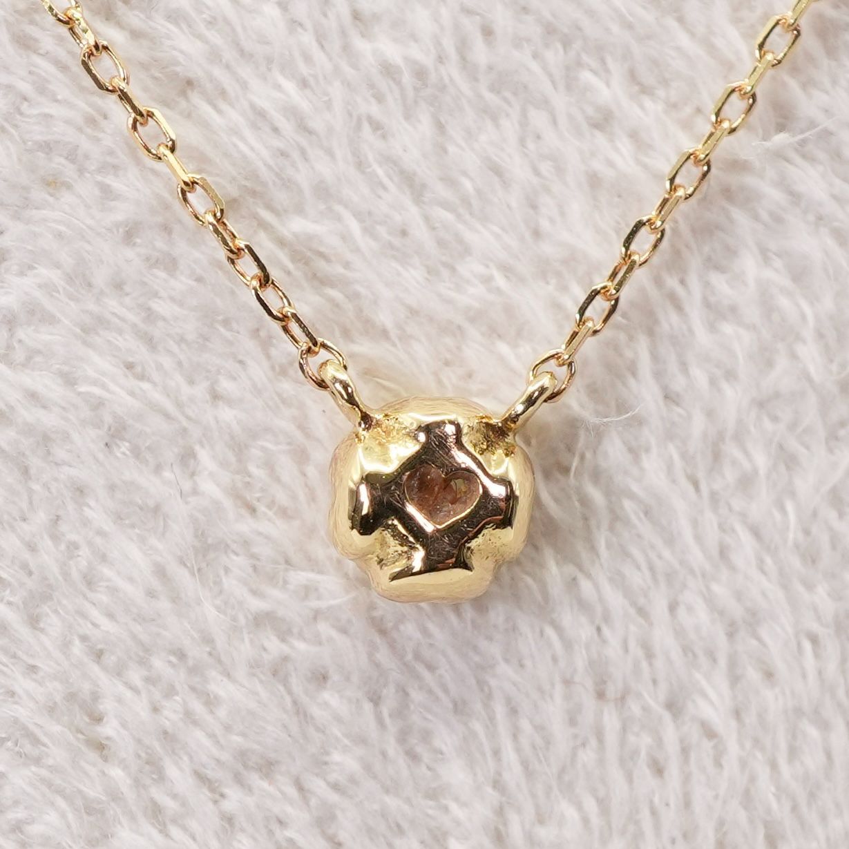 最終価格＊AHKAH ＊　K18 一粒ダイヤモンドネックレス　ティア　キラキラ 楽天市場】【ギフト品質】アーカー AHKAH ネックレス ティア