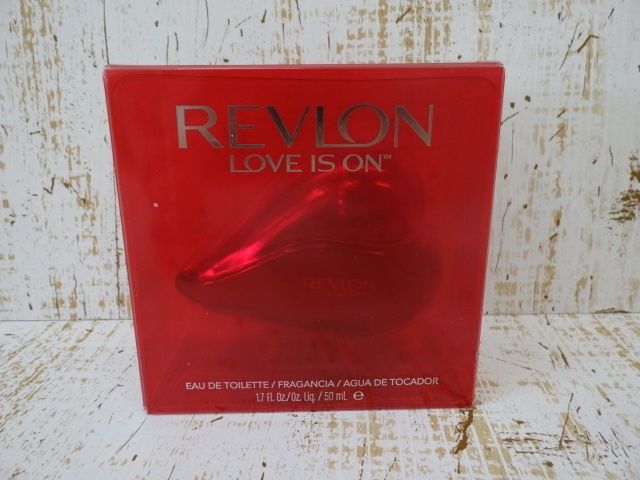 未開封品 REVLON LOVE IS ON レブロン ラブ イズ オン オードトワレ 香水 50ml
