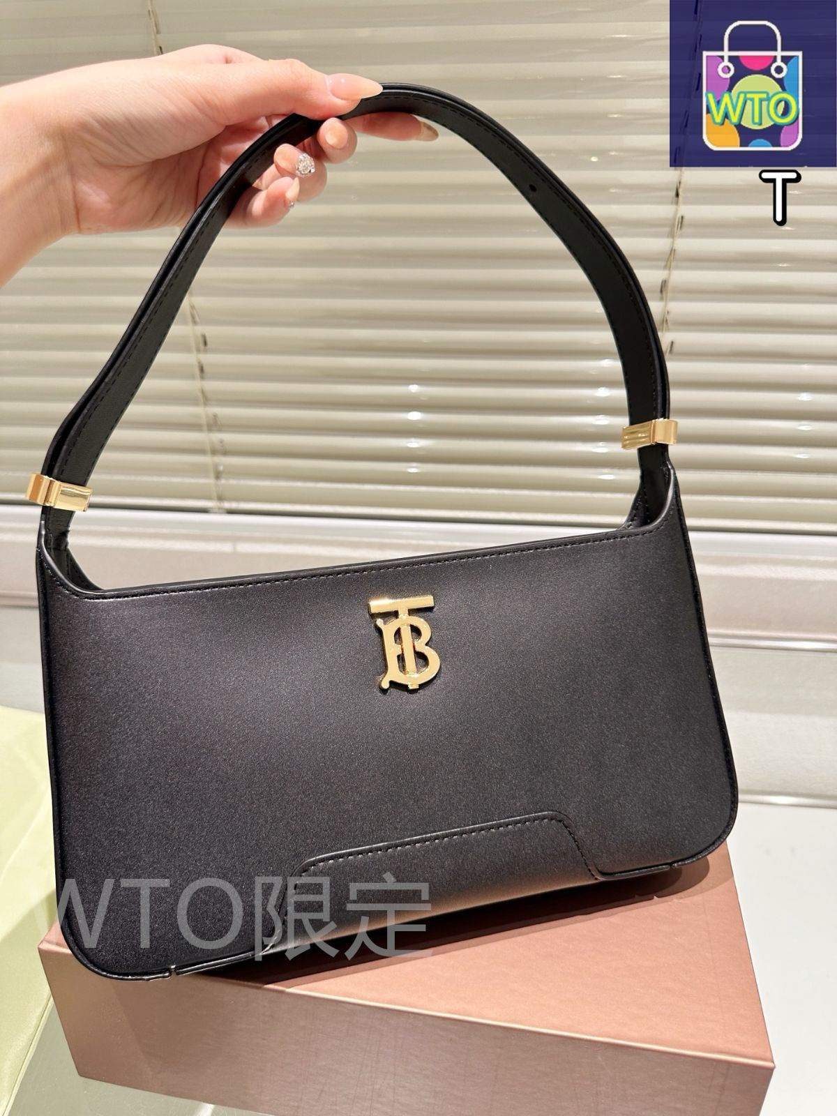 Burberry 8110101A1189 関税送料込 三越伊勢丹 | burberry/バーバリー通販 | チェック ライト
