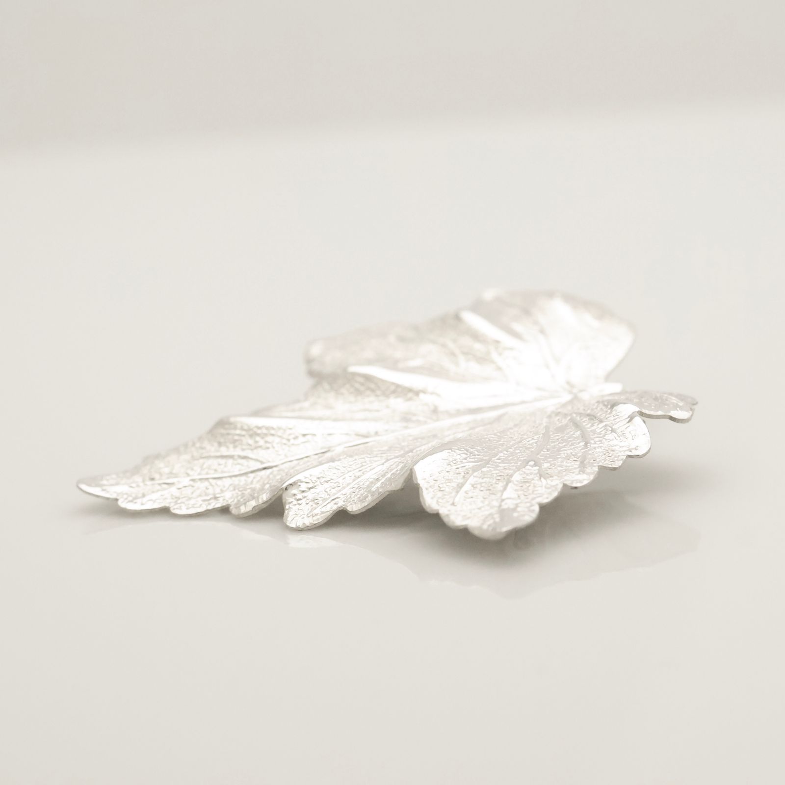 美品】ティファニー TIFFANY&Co. メイプル リーフ ブローチ
