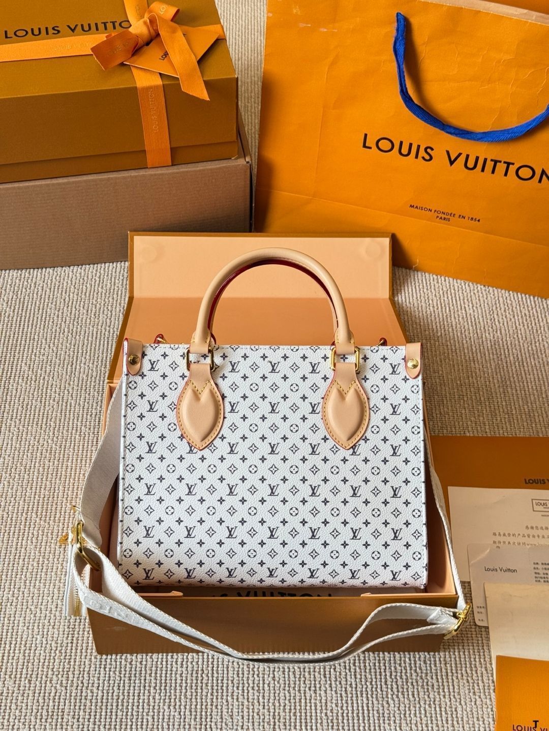 今日 LV Onthego 25cm プリントジャングルバッグ-MM輸入