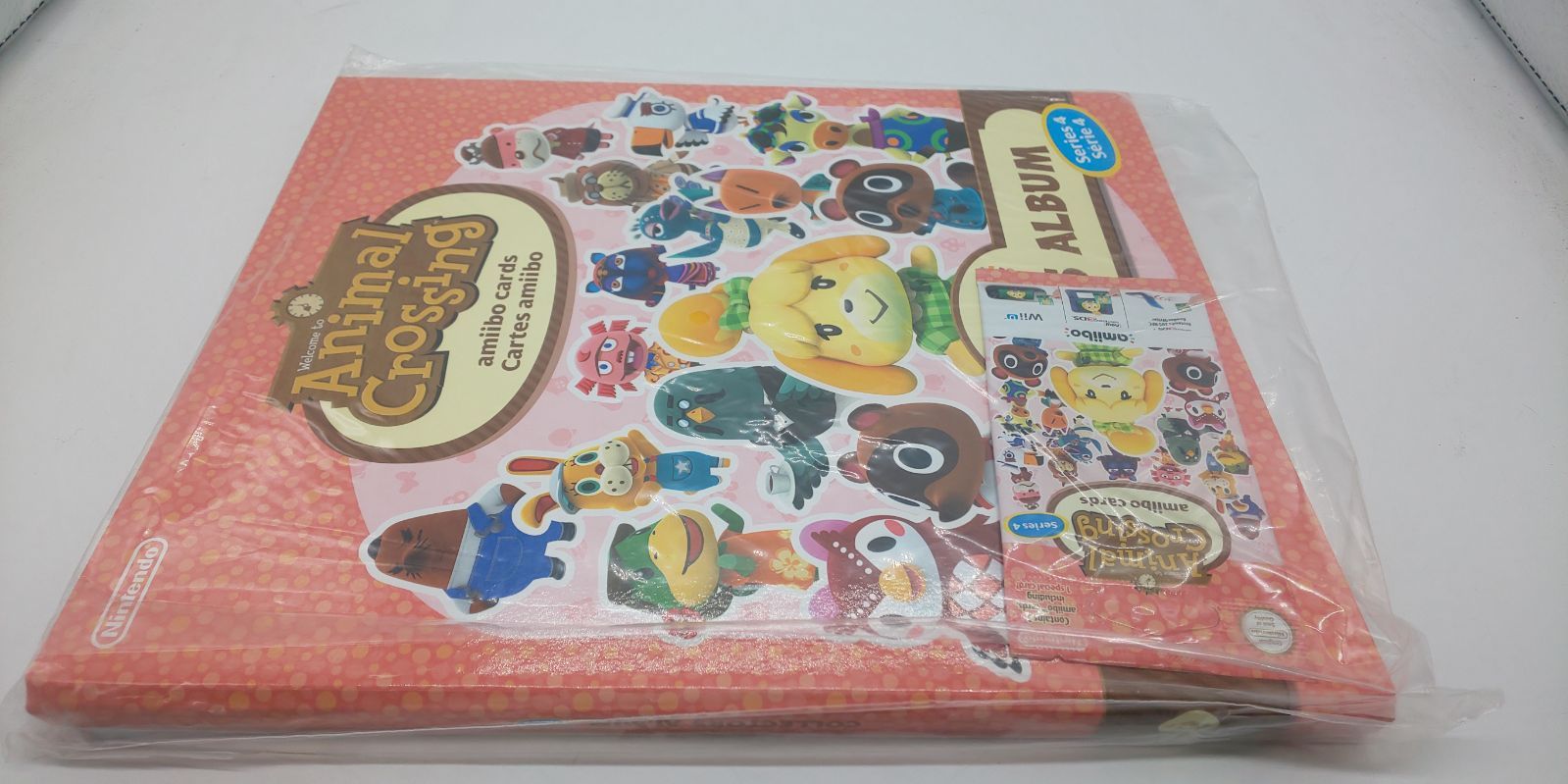 Amiibo on sale card album