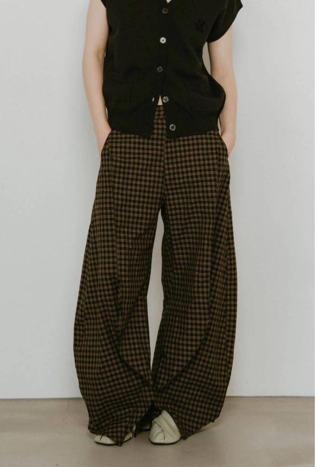パンツ Knuth Marf slit deformed pants (XS) slit deformed pants(unisex)/checkbrown | KNUTH MARF