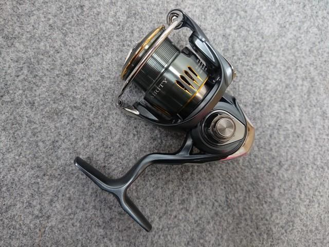 新品ダイワ(DAIWA) 23AIRITY(エアリティ) 2500番 2023年 ダイワ(DAIWA) スピニングリール 23AIRITY(エアリティ)  2000~5000番 各種 (2023年モデル) 話題を呼んだ新製品！ダイワの「 23 AIRITY（エアリティ）」徹底解説！ |  釣りの総合ニュースサイト「LureNewsR（ルアー ...