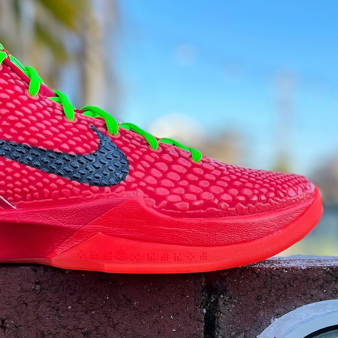 NIKE KOBE 6 PROTRO 'REVERSE GRINCH' ナイキ コービー 6