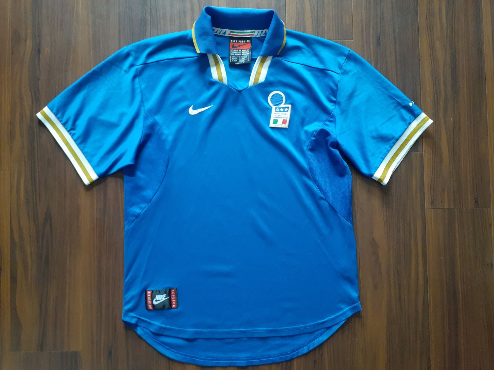 NIKE ナイキ 1996-97年 サッカー イタリア代表 ユニフォーム L - メルカリ