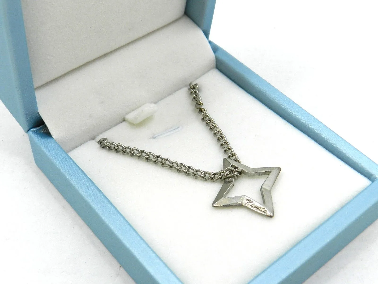 【得価，定番】 中古アクセサリー(非金属) 天音かなたモチーフネックレス 「バーチャルYouTuber ホロライブ 天音かなた 活動4周年記念