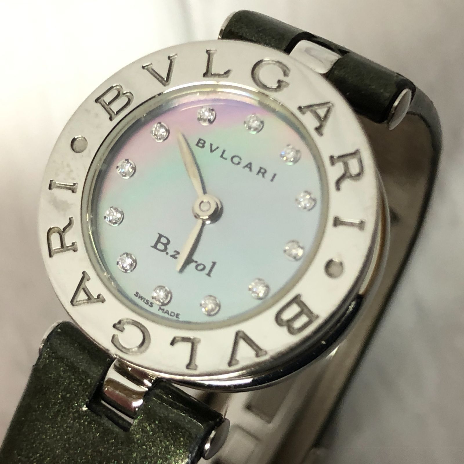 m001 Y3(60) BVLGARI b-zero1 12Pダイヤ シェル文字盤 レディース クォーツ腕時計 稼動品 ブルガリ ビーゼロワン MOP  エナメルブレス