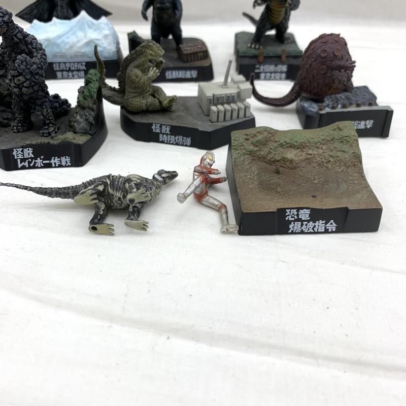 中古】現状品)ｳﾙﾄﾗ怪獣名鑑 帰ってきたｳﾙﾄﾗﾏﾝ 怪獣総進撃 10種ｾｯﾄ[91