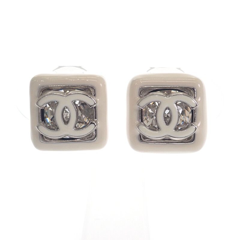 【新品未使用】CCロゴ ピアス シルバー シャネル シャネル CHANEL CCスクエア ピアス メタル ホワイト 白