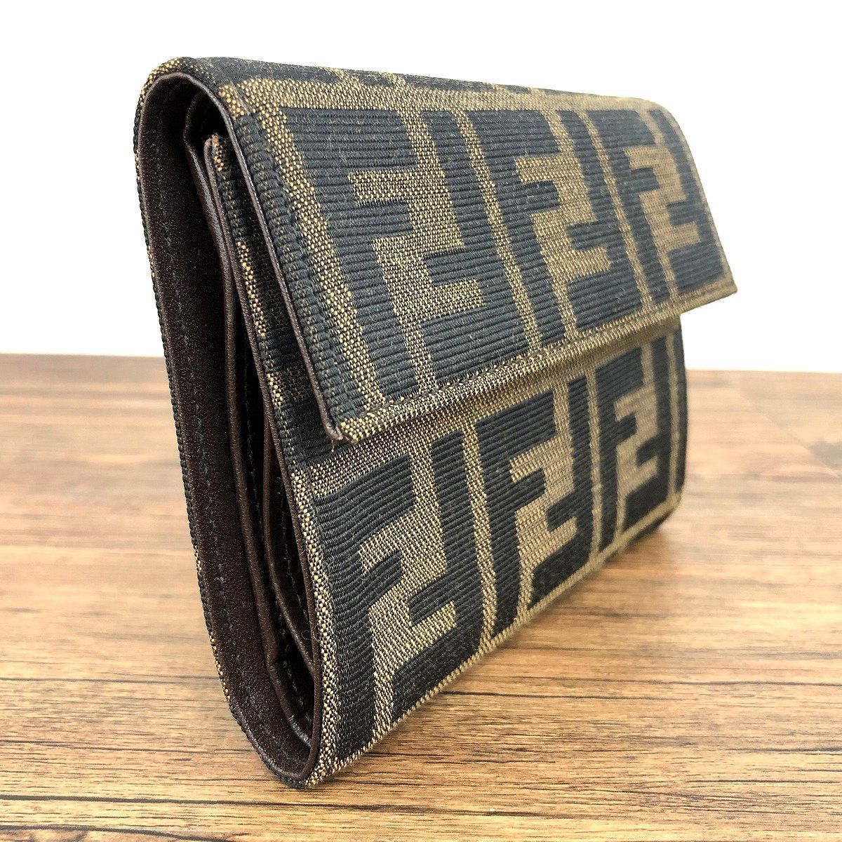 最低価格の 未使用品 FENDI 三つ折り財布 ズッカ柄 箱付き 419