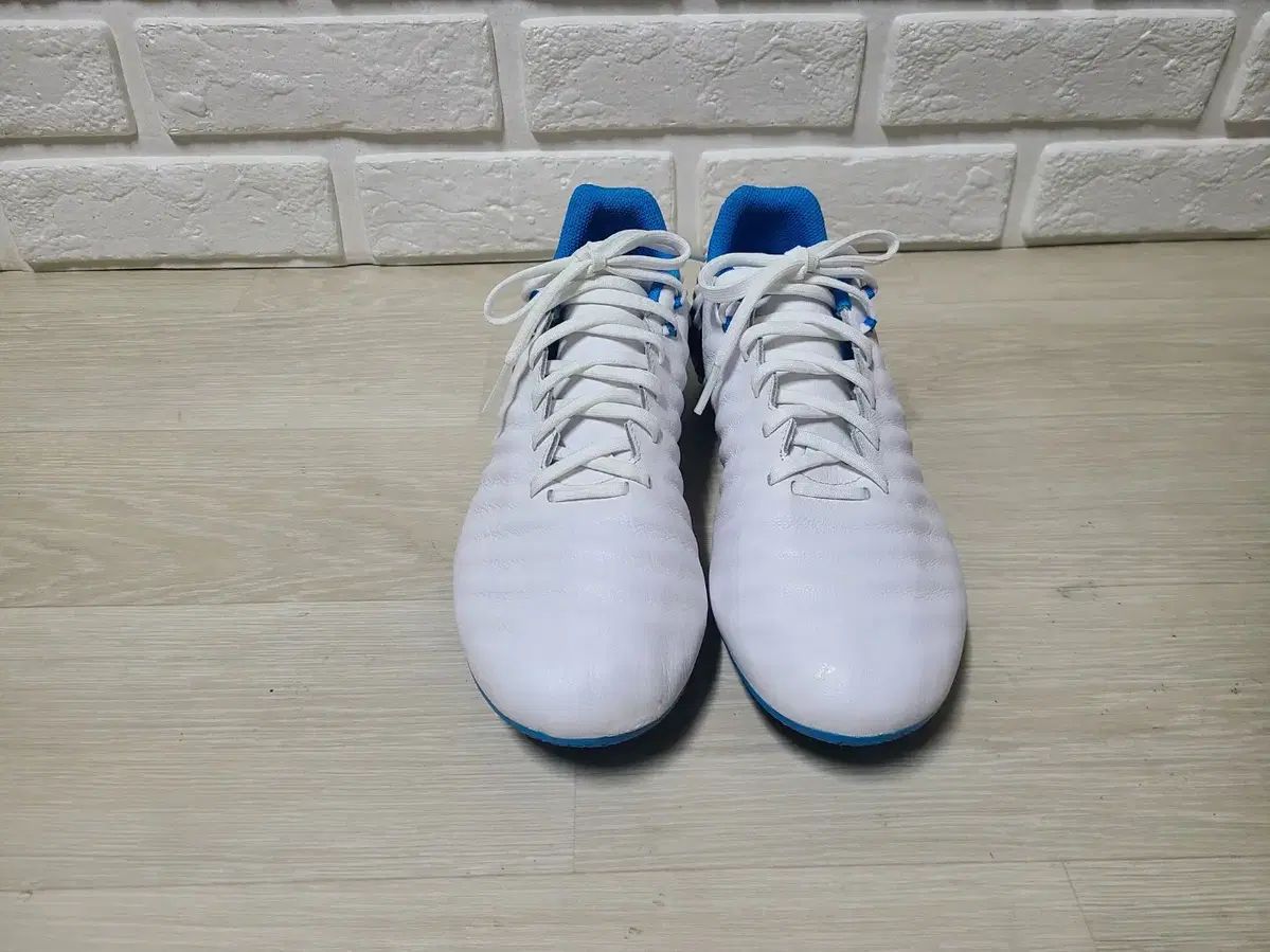 ナイキ ティエンポ レジェンド7 HG サッカーシューズ 250mm