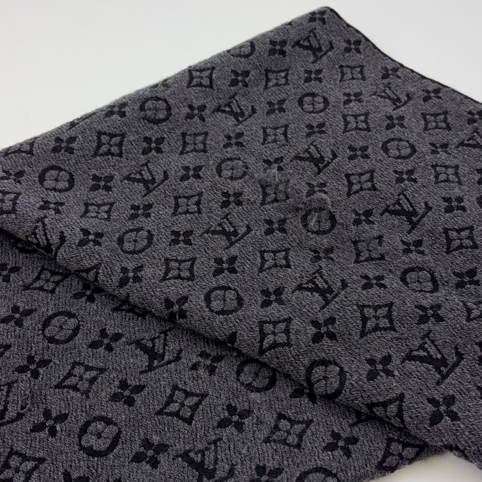 LOUIS VUITTON エシャルプ モノグラム クラシック アントラ