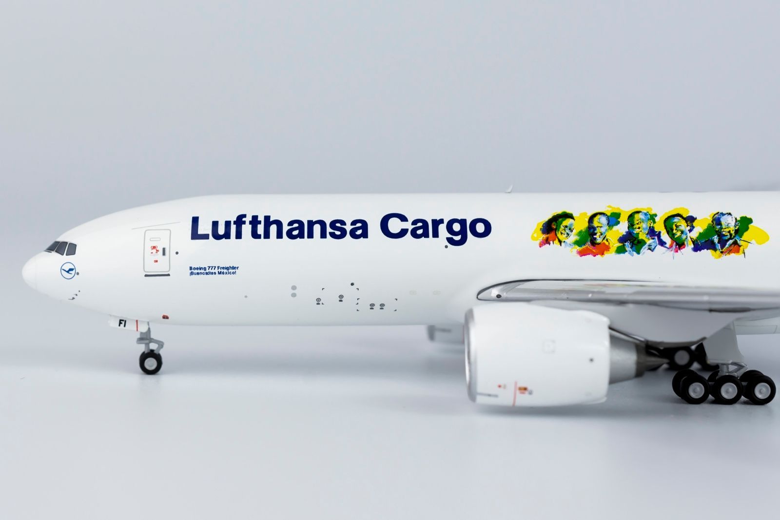 ルフトハンザカーゴ 777F D-ALFI 1/400 Ngmodel ルフトハンザカーゴ 777F D-ALFI 1/400 - メルカリ