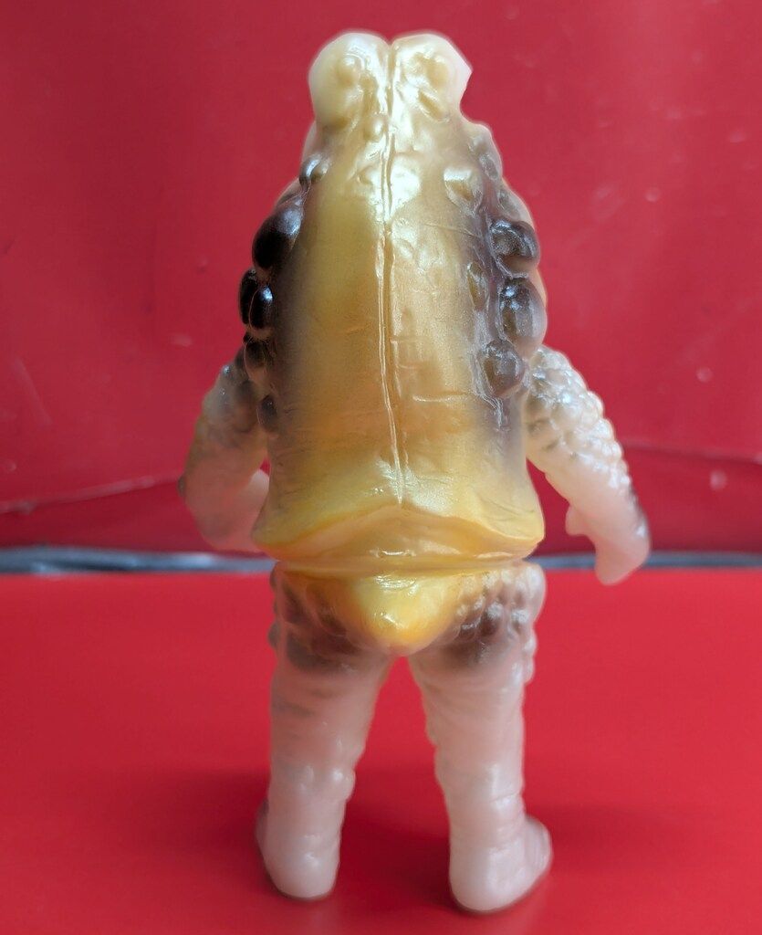 ヤモマーク 大怪獣シリーズ ブラコ星人 蓄光成型 - メルカリ