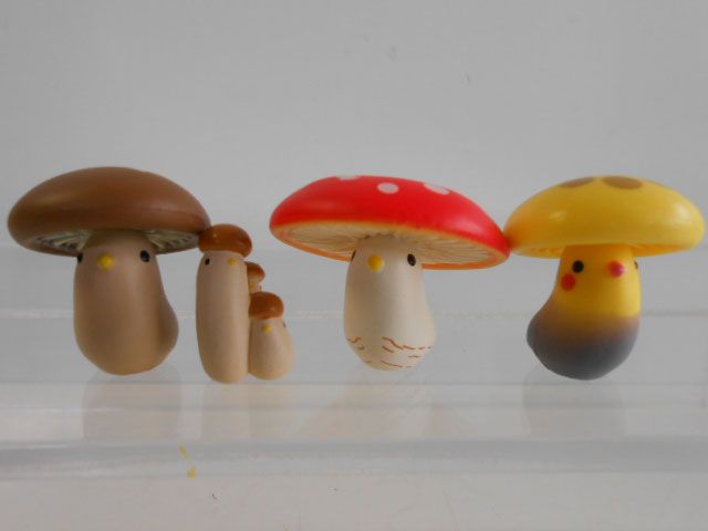 ♯Lni18CZ きのこいんこ しーくれっと入り 全8種 ガチャポン ♯Lni18CZ きのこいんこ しーくれっと入り 全8種 ガチャポン